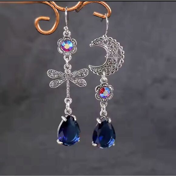 Earrings Women's Moon Dragonfly Teardrop Dangle New f9 - Picture 1 of 3